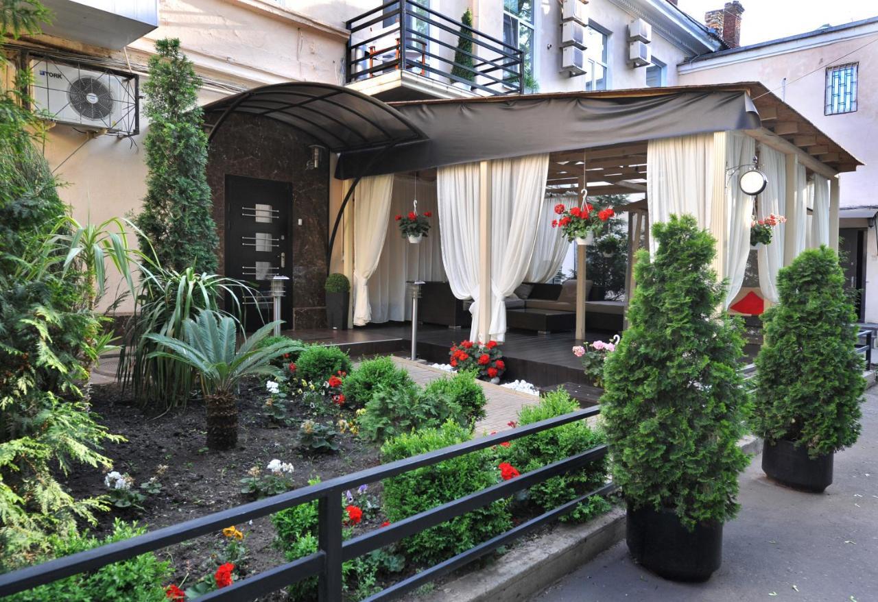 Hotel Reno On Deribasovskaya Odesa Exterior photo